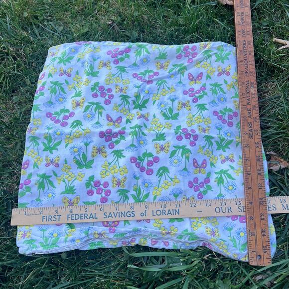 Vintage 17x17 Pillow Case Cover Floral Butterflies Groovy Retro Mod - Picture 3 of 7